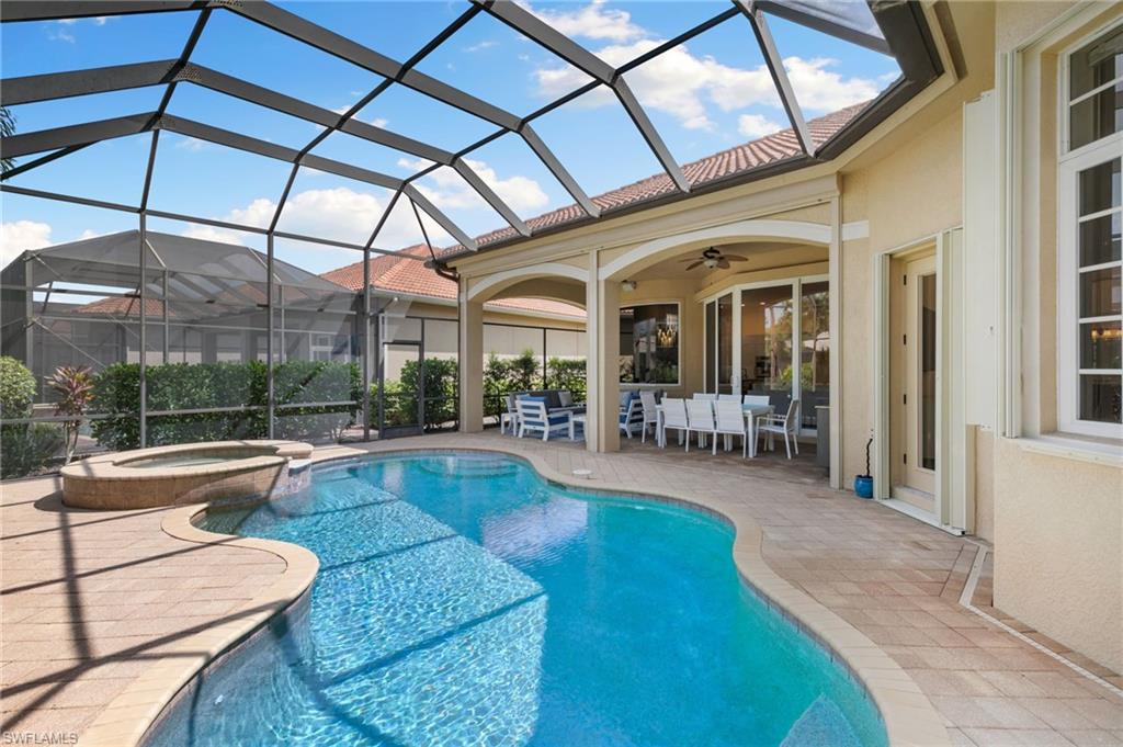 5962 Hammock Isles CIR