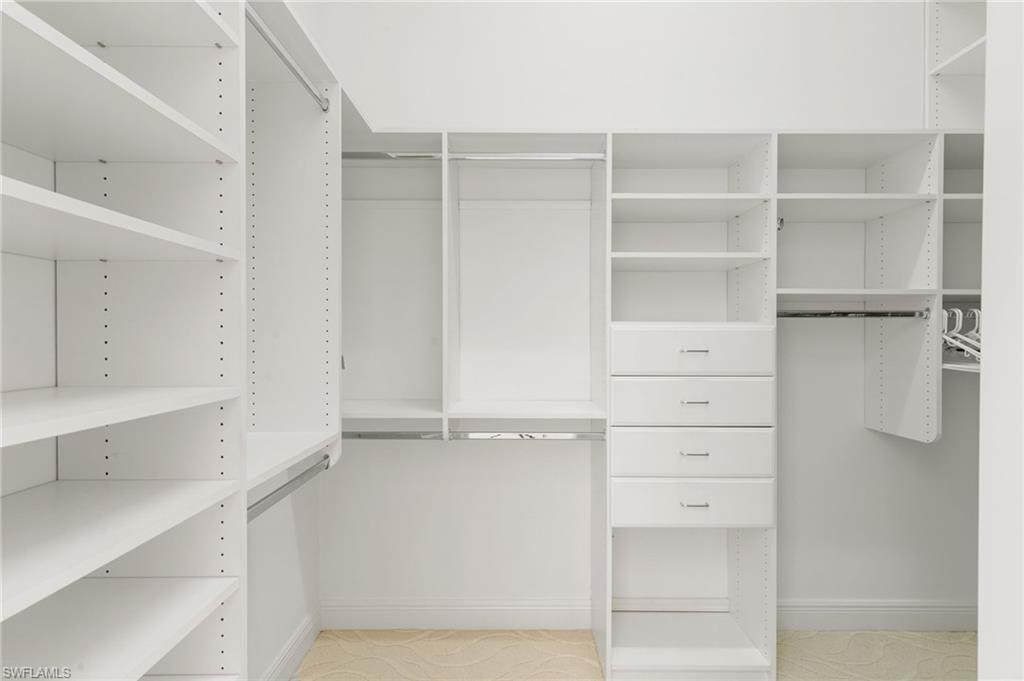 5962 Hammock Isles CIR