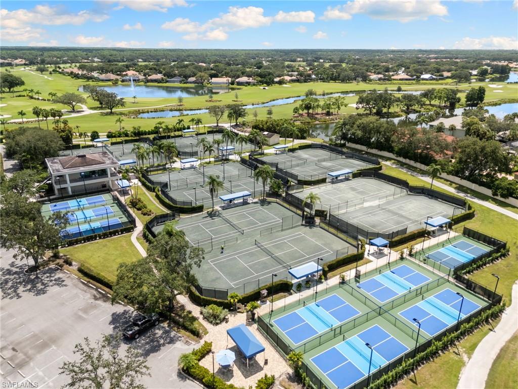 5962 Hammock Isles CIR