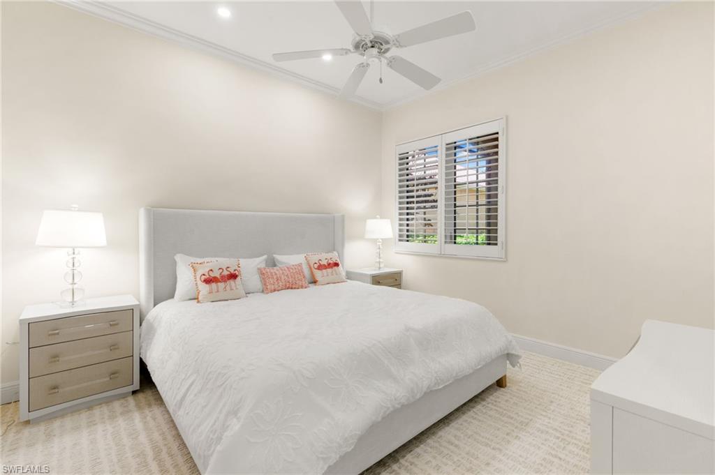 5962 Hammock Isles CIR