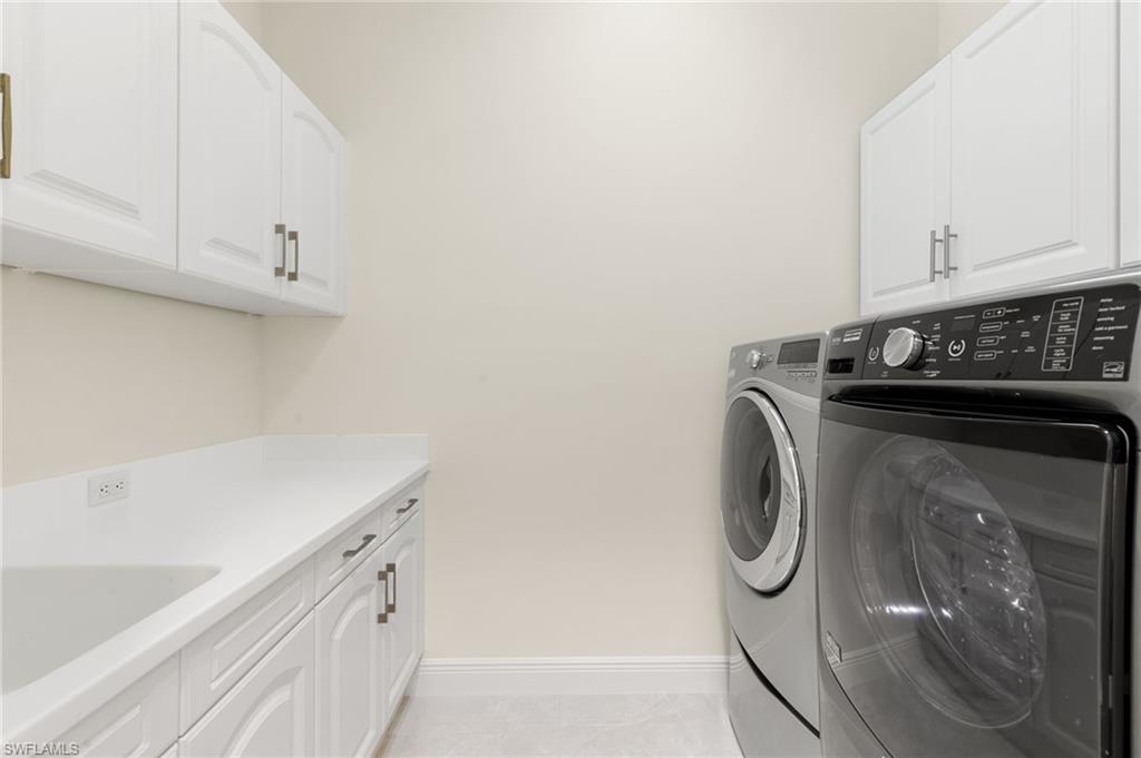 5962 Hammock Isles CIR