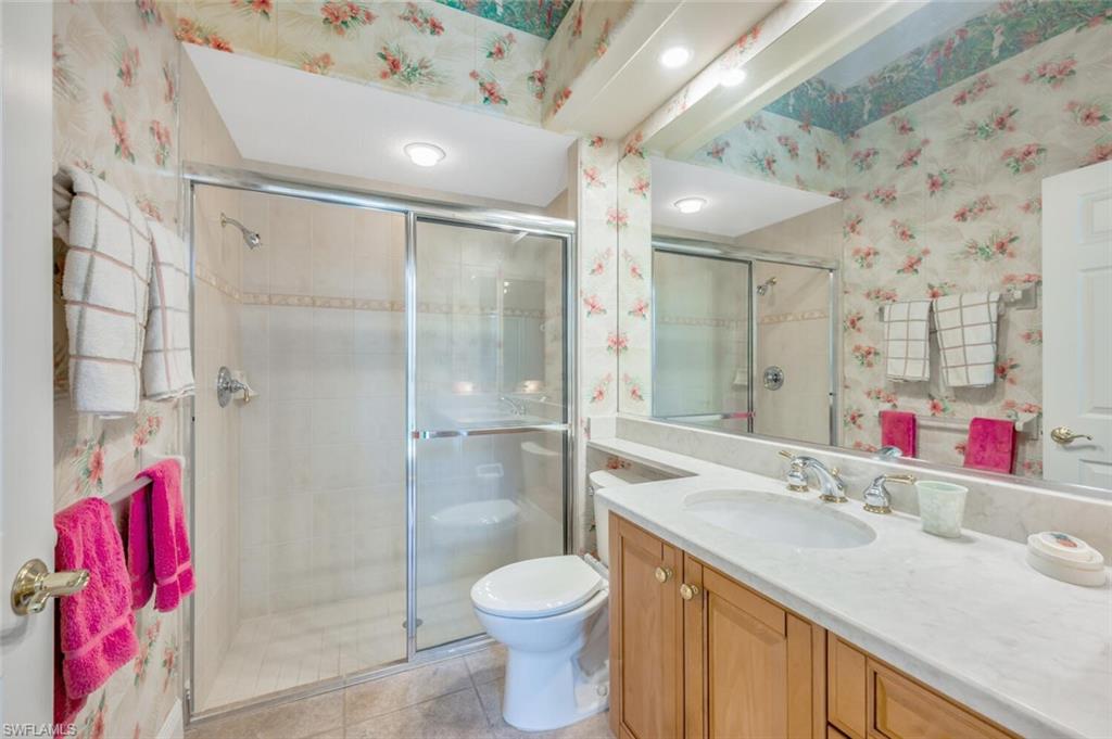 5274 Kensington High ST