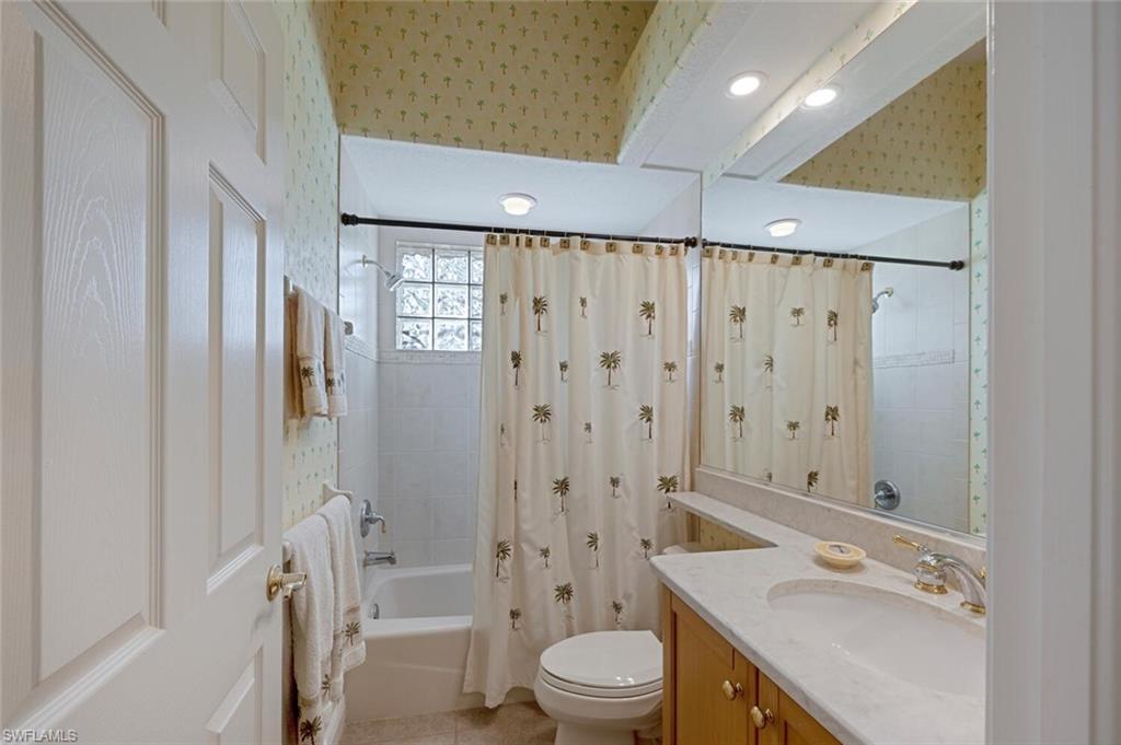 5274 Kensington High ST