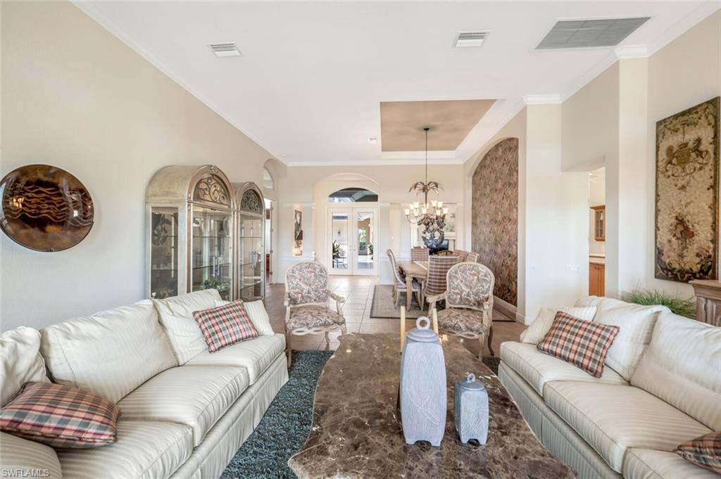 5274 Kensington High ST