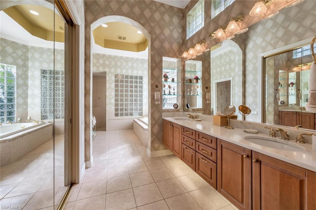 5274 Kensington High ST