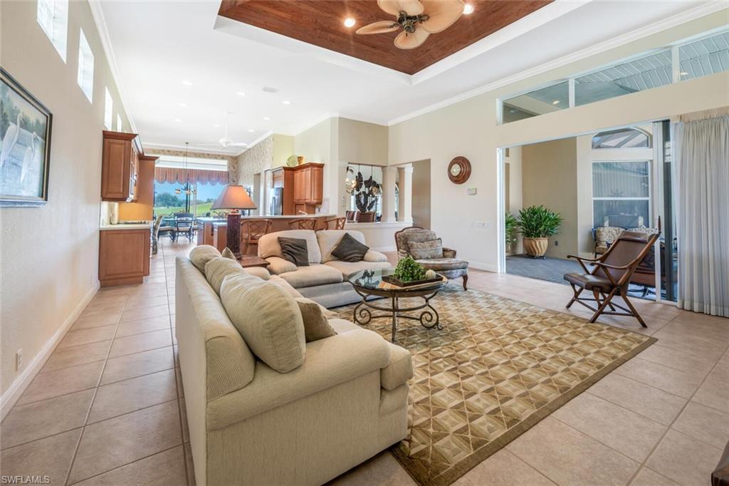 5274 Kensington High ST