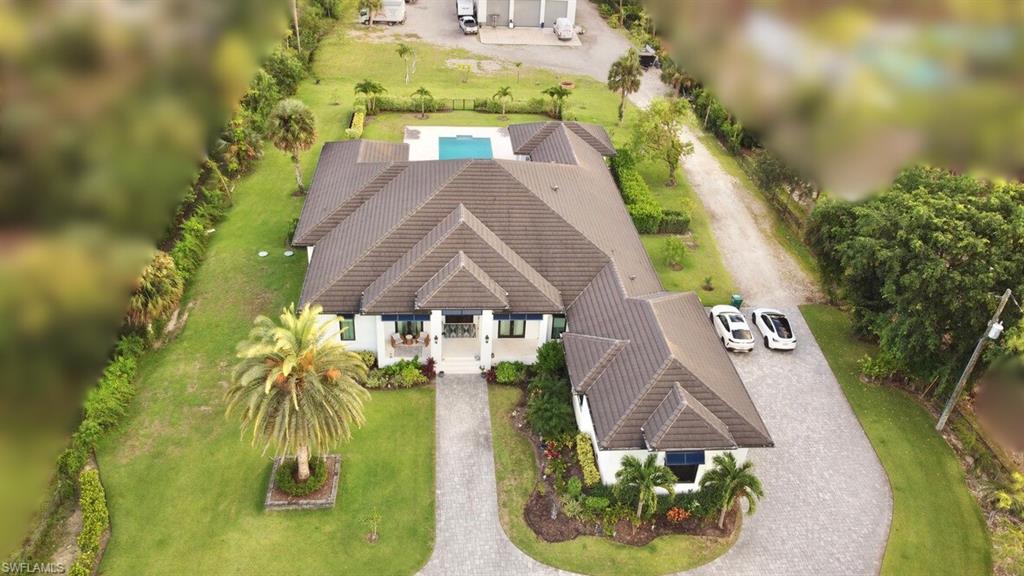 6688 Hunters RD