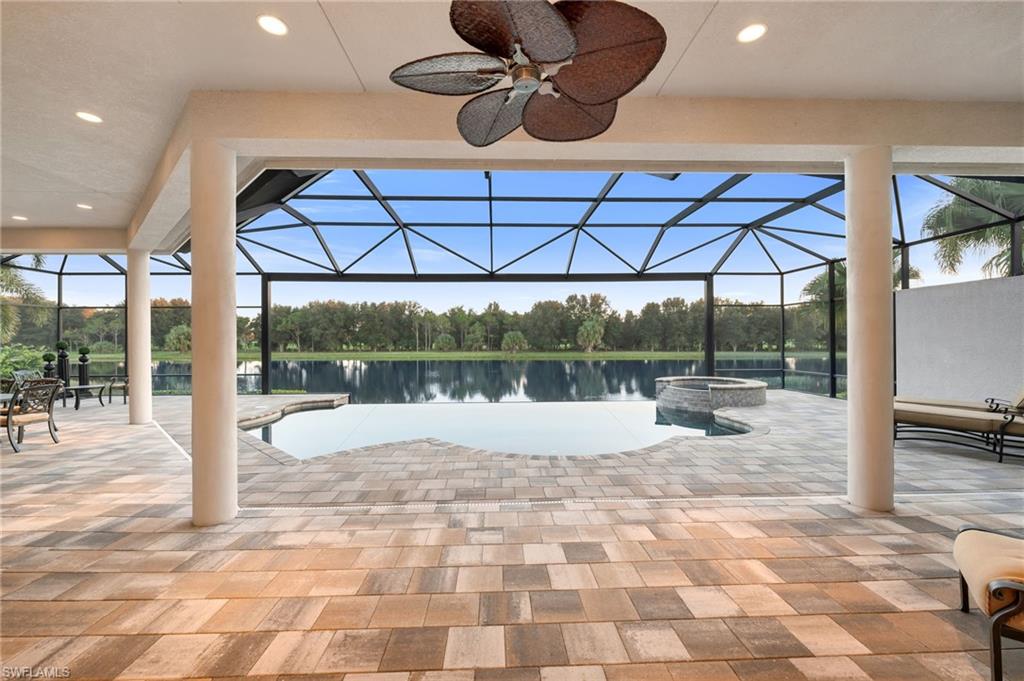 11978 Maidstone CT, NAPLES