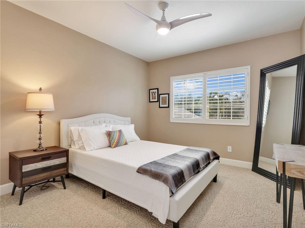 5242 Kensington High ST