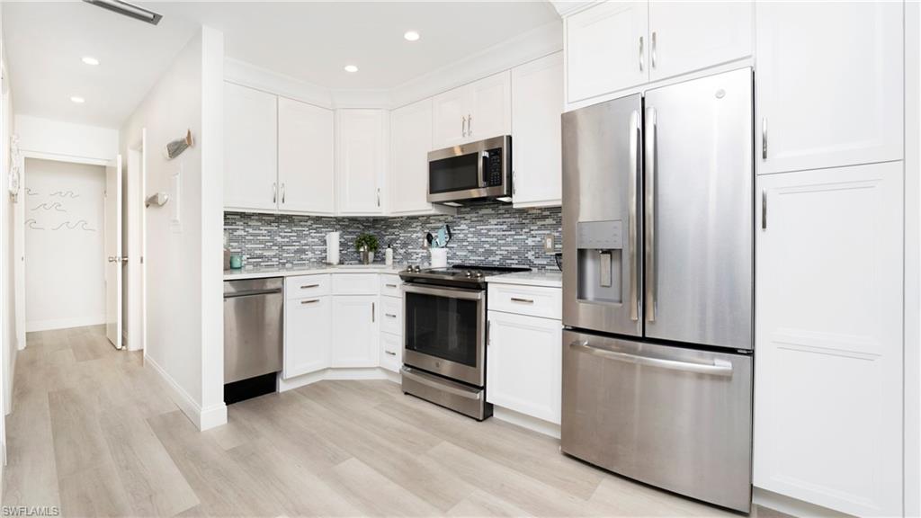 1215 Edington PL # L5