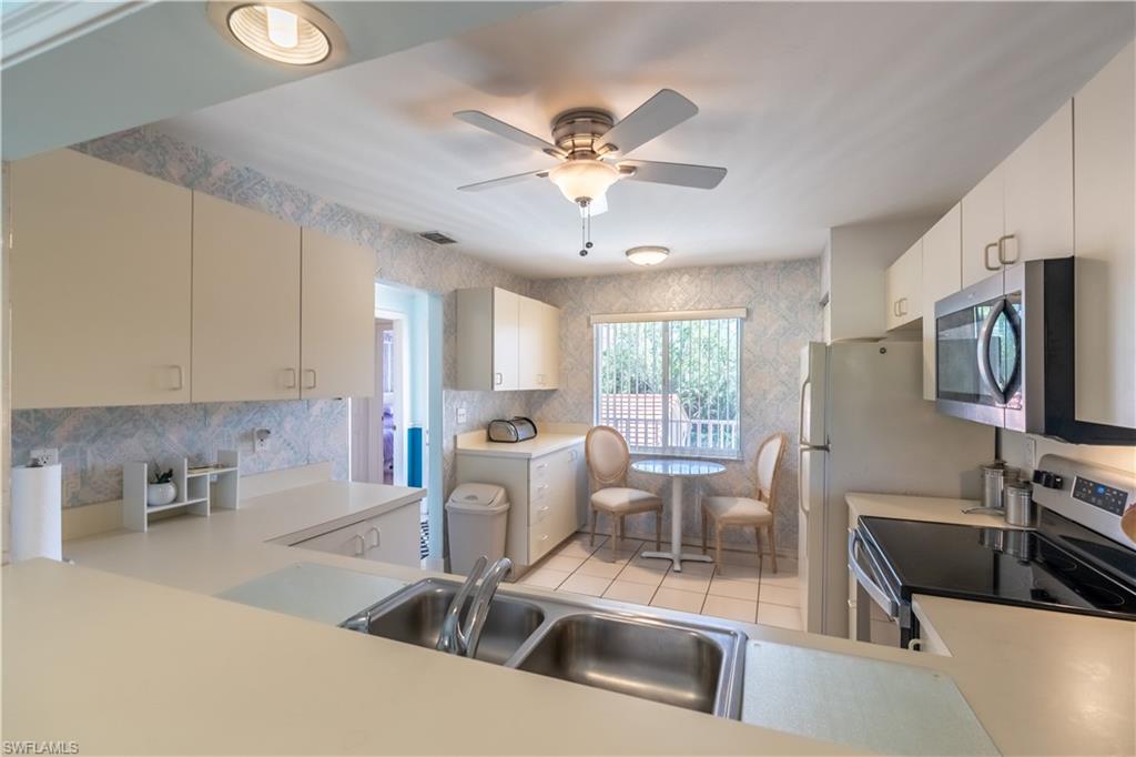 725 Saratoga CIR # A204