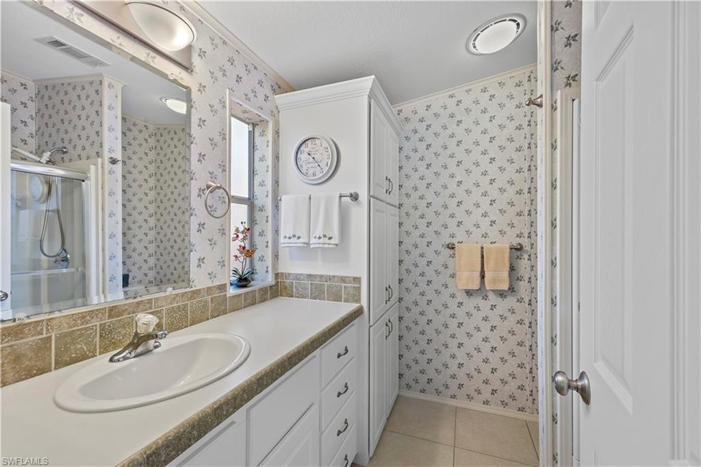 1022 Silver Lakes BLVD