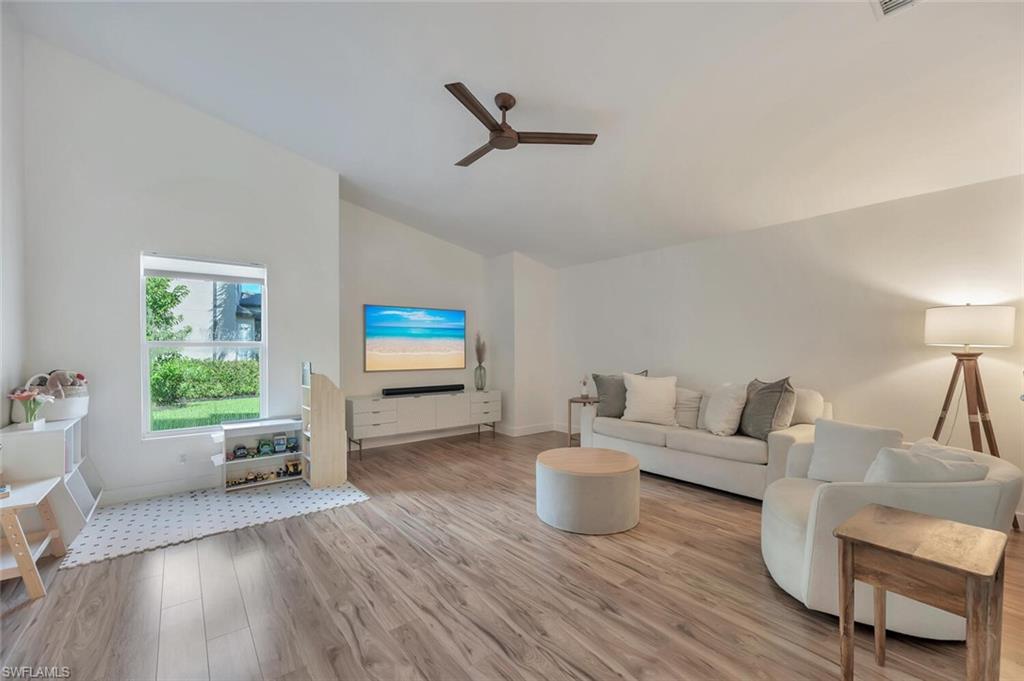 21791 Brixham Run LOOP