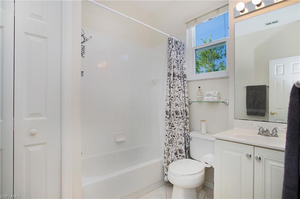 4690 Hawks Nest WAY # 204 Unit: E-204