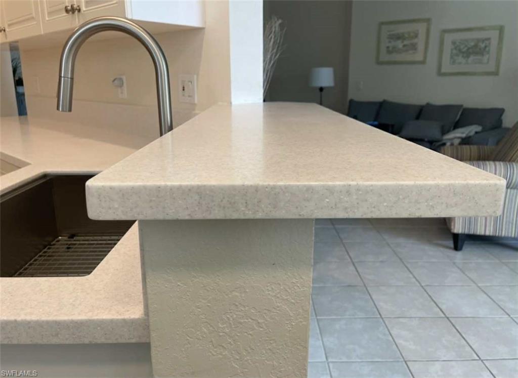 4690 Hawks Nest WAY # 204 Unit: E-204