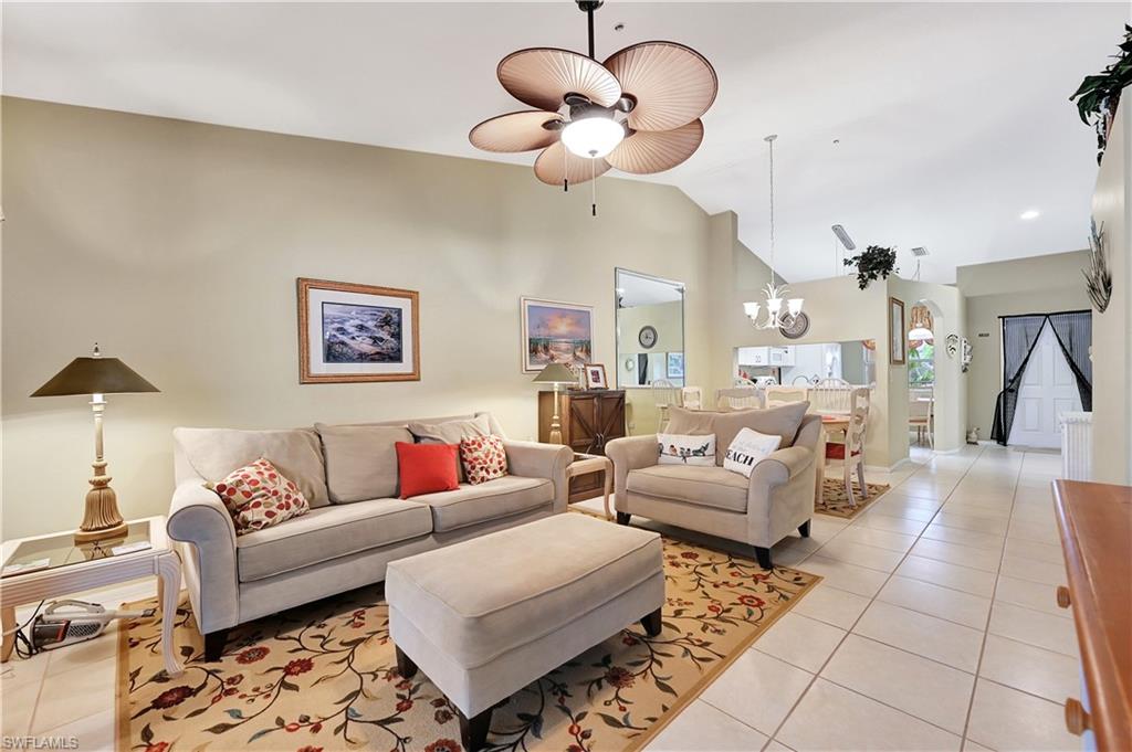 6496 Huntington Lakes CIR # 201