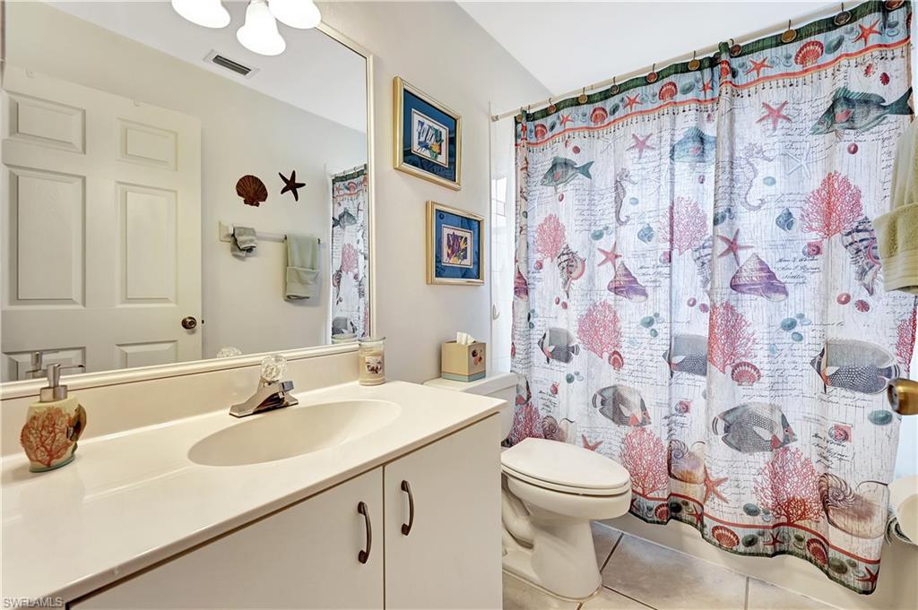 6496 Huntington Lakes CIR # 201