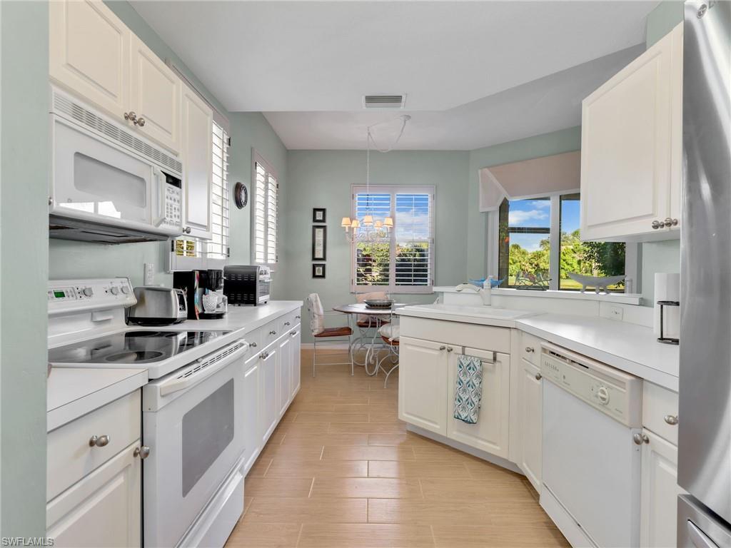 9071 Las Maderas DR # 101