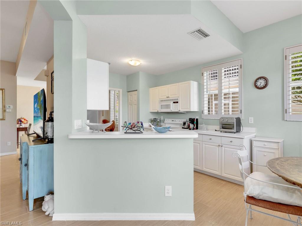 9071 Las Maderas DR # 101