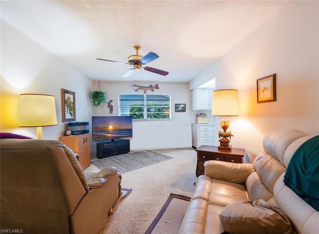 1381 Woodridge AVE