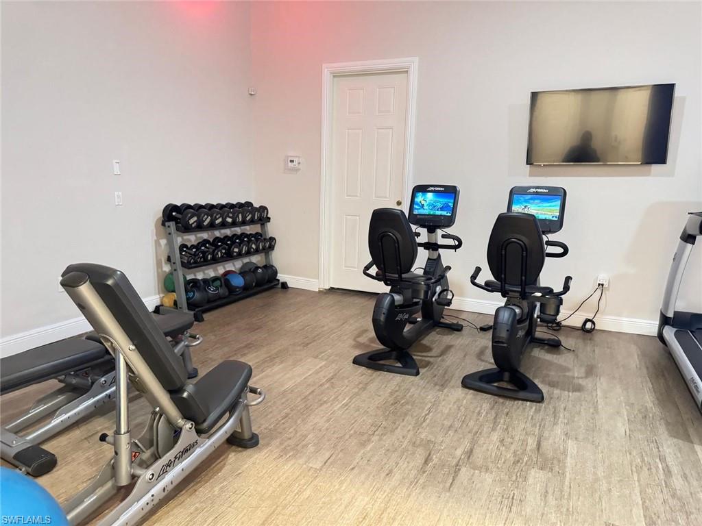 7077 Venice WAY S # 2002