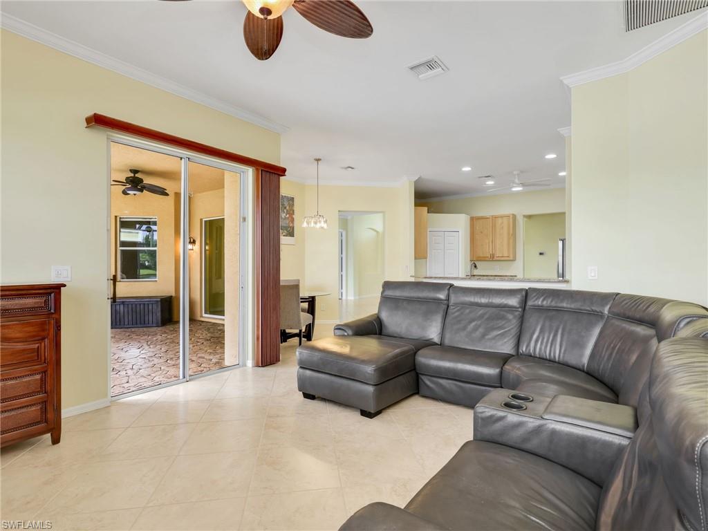 3274 Sturgeon Bay CT