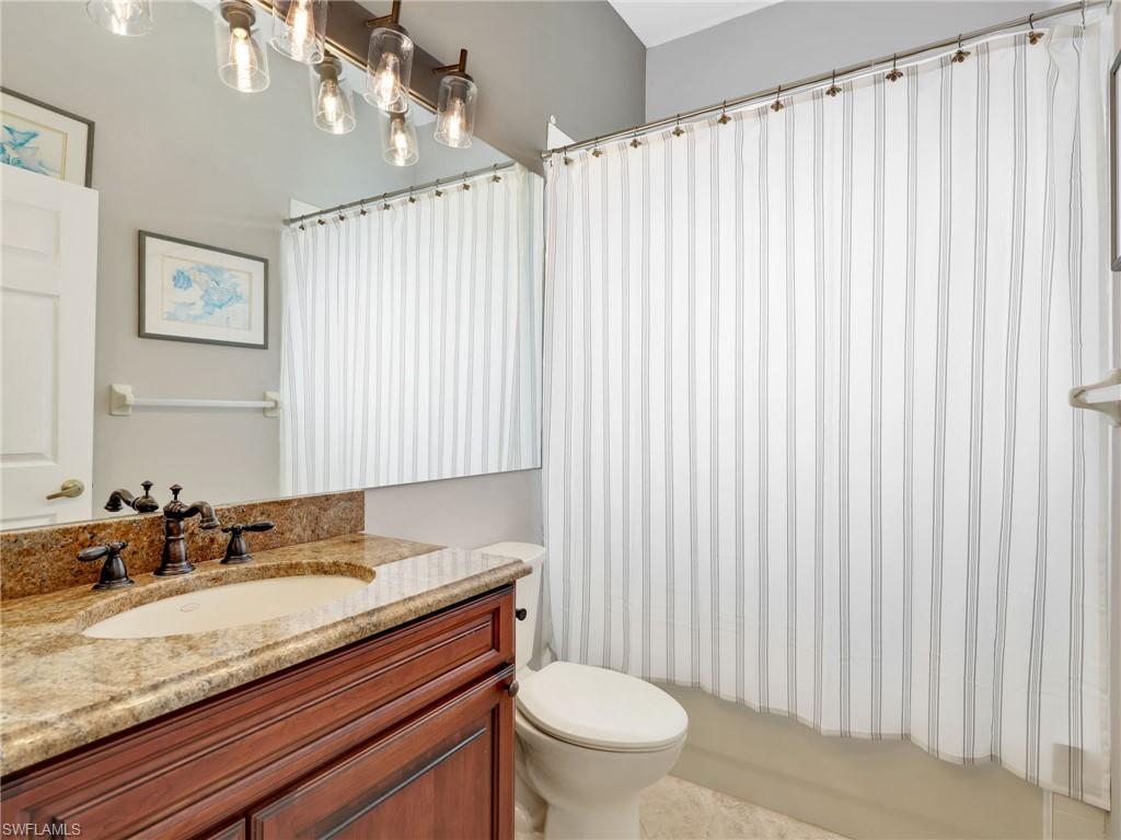 3274 Sturgeon Bay CT