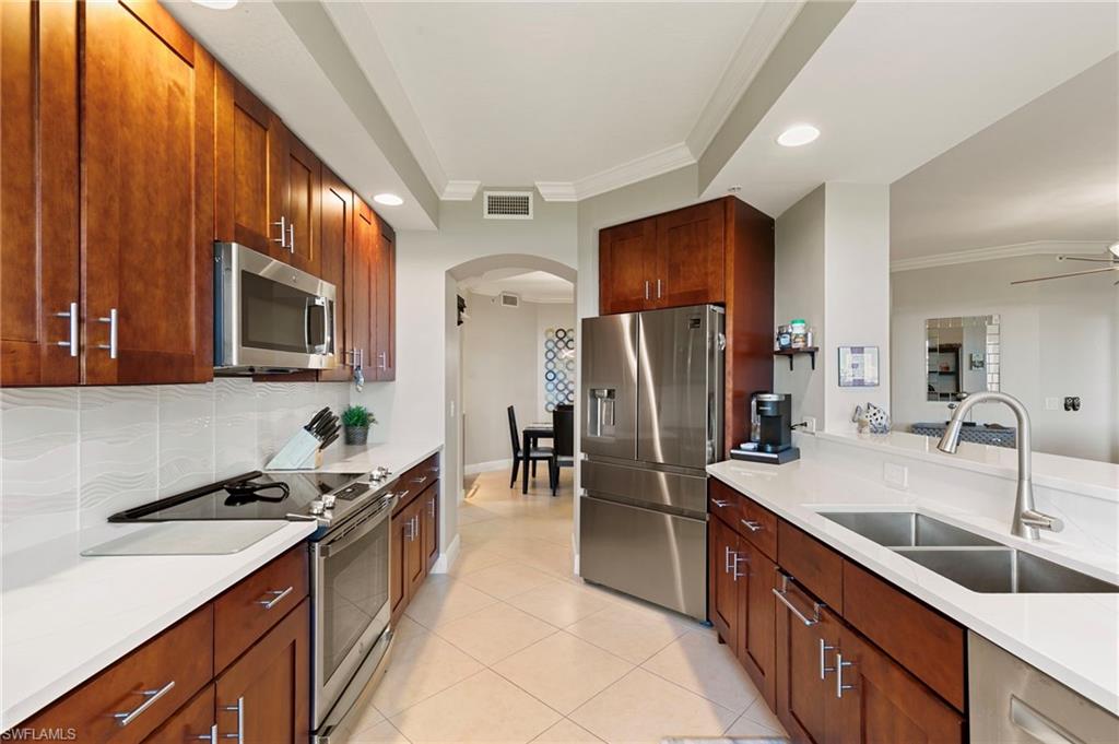 337 Vintage Bay DR # D12