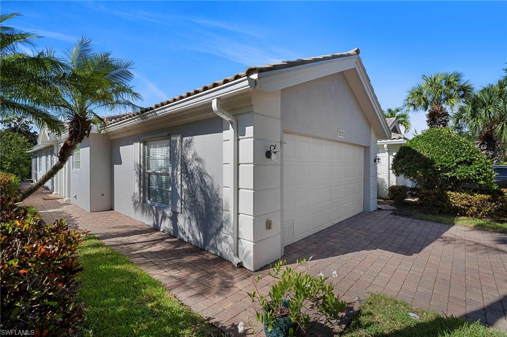 15374 Queen Angel WAY