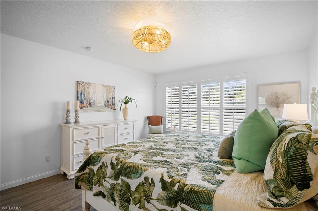 15374 Queen Angel WAY