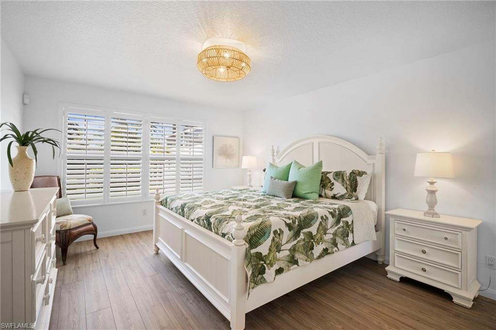 15374 Queen Angel WAY