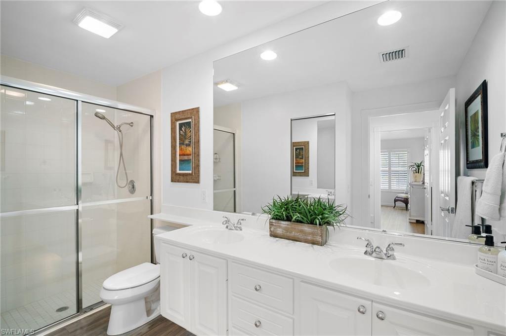 15374 Queen Angel WAY