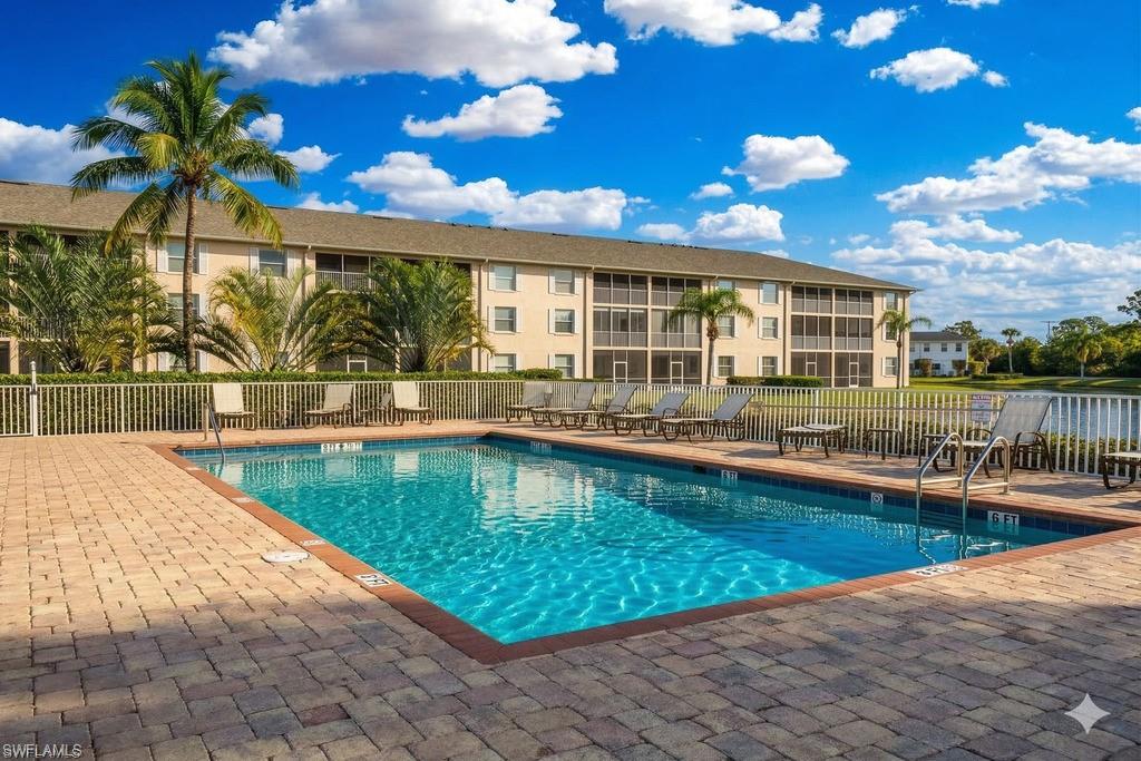 3250 Cypress Glen WAY # 406