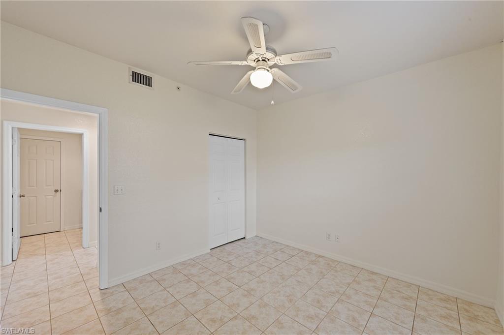 3250 Cypress Glen WAY # 406