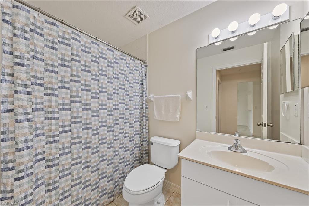 3250 Cypress Glen WAY # 406