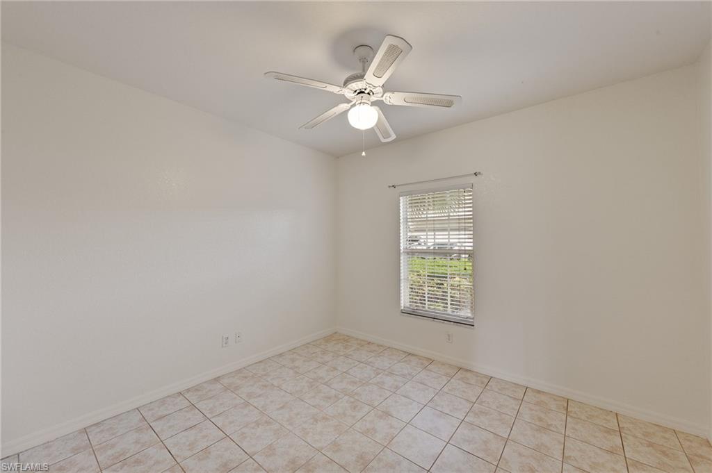 3250 Cypress Glen WAY # 406