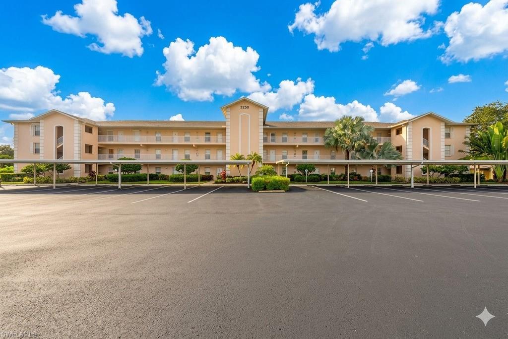 3250 Cypress Glen WAY # 406