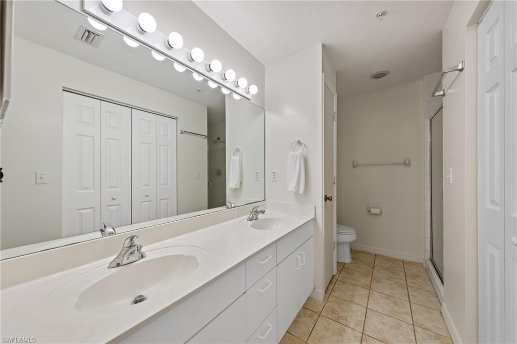 3250 Cypress Glen WAY # 406