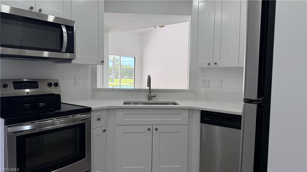 1526 A Trafalgar LN # 102 Unit: J-102