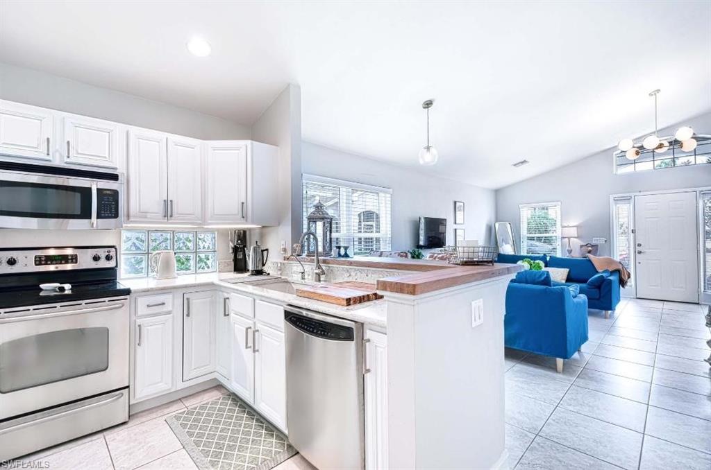 3516 Magenta CT # 15