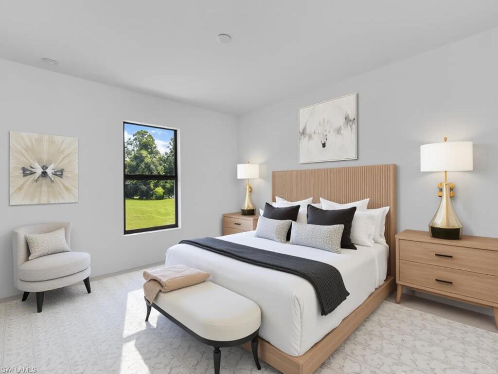 4921/4923 Leonard BLVD S