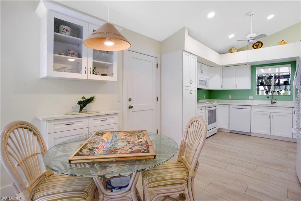 15210 Majorca Bay DR # 15, NAPLES Unit: #1-15