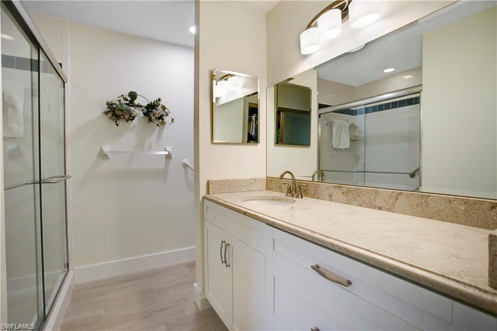 15210 Majorca Bay DR # 15, NAPLES Unit: #1-15