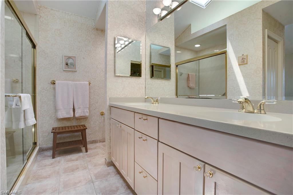 15210 Majorca Bay DR # 15, NAPLES Unit: #1-15