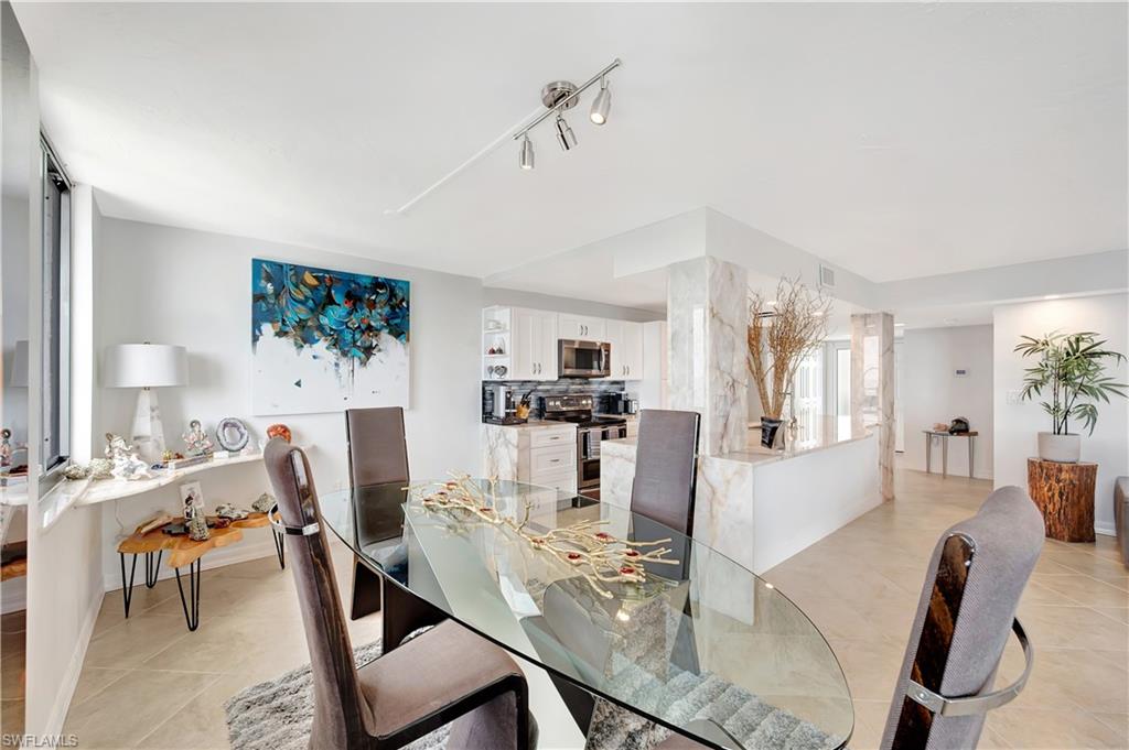 11 Bluebill AVE # 1101