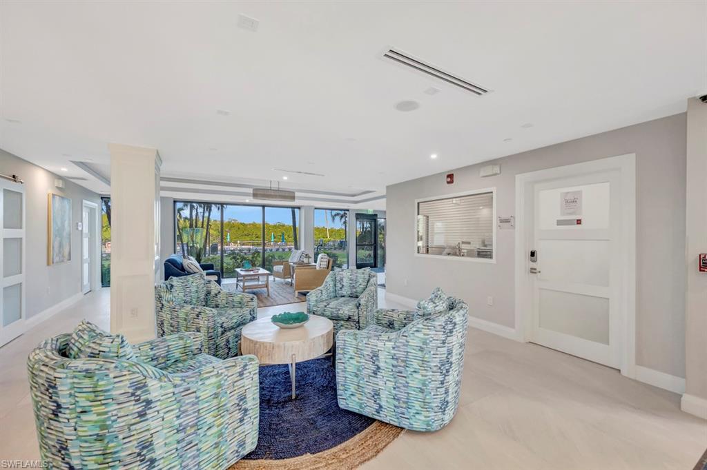 11 Bluebill AVE # 1101