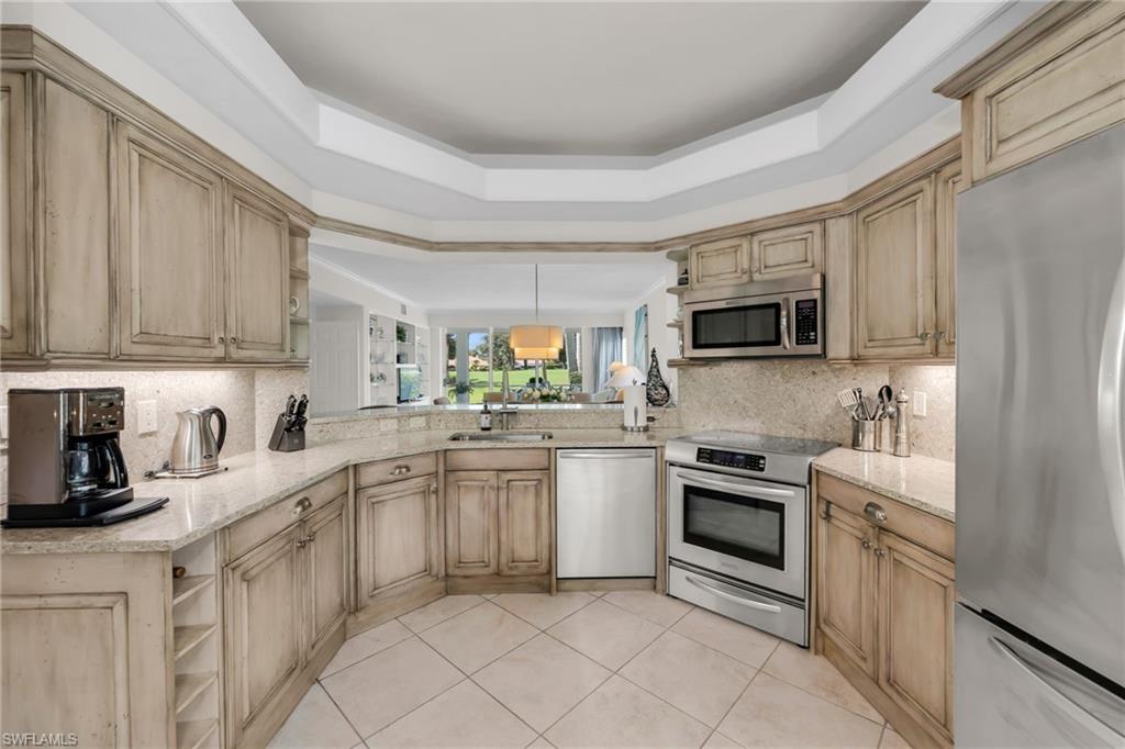 496 Edgemere WAY E # 1