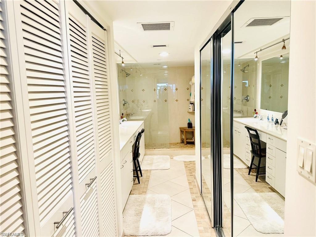 4751 GULF SHORE BLVD N # 1202