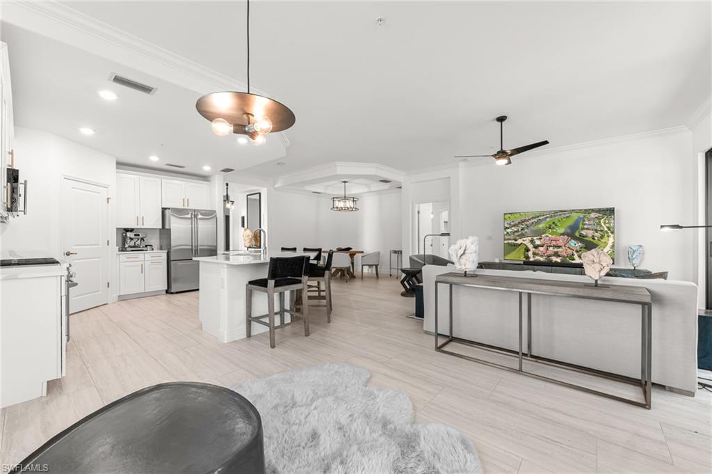 16348 Viansa WAY # 102