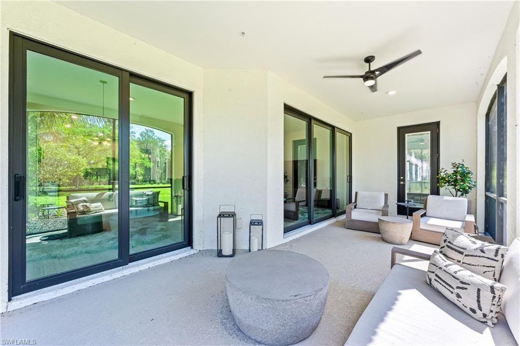 16348 Viansa WAY # 102